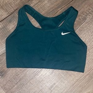 nike dri-fit sports bra